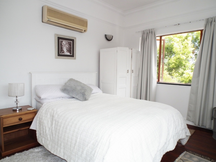 6 Bedroom Property for Sale in Buitenverwagting Western Cape